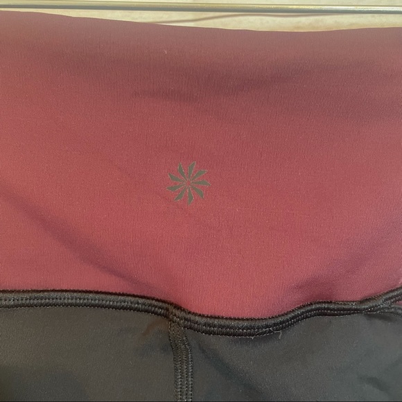 Athleta Crunch Colorblock Supersonic 7/8 tight - Picture 6 of 8